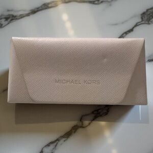 Michael Kors Beige Leather Glasses Case Abstract Rare Design Excellent Condition